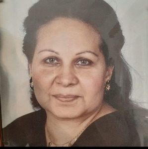 Meet your Posher, Randa